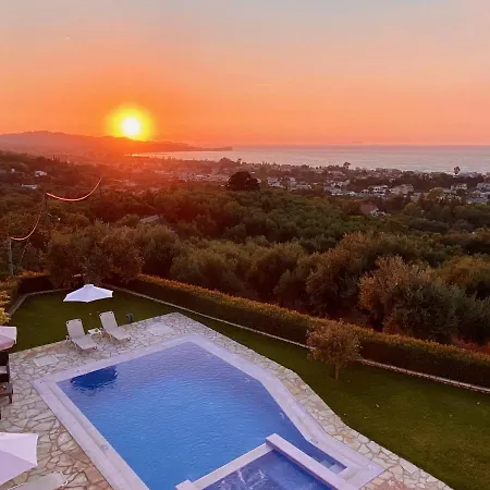 Luxury Piedra With Private Heated Pool & Jacuzzi